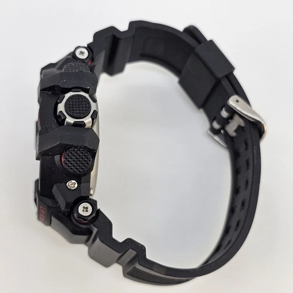 Everlast Sport Digital‎ Men's Watch 52MM Black Case Plastic Bands New Battery